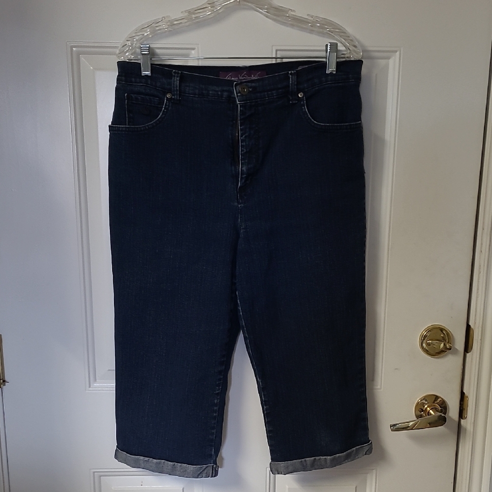 Gloria Vanderbilt Dark Blue Cropped Jeans